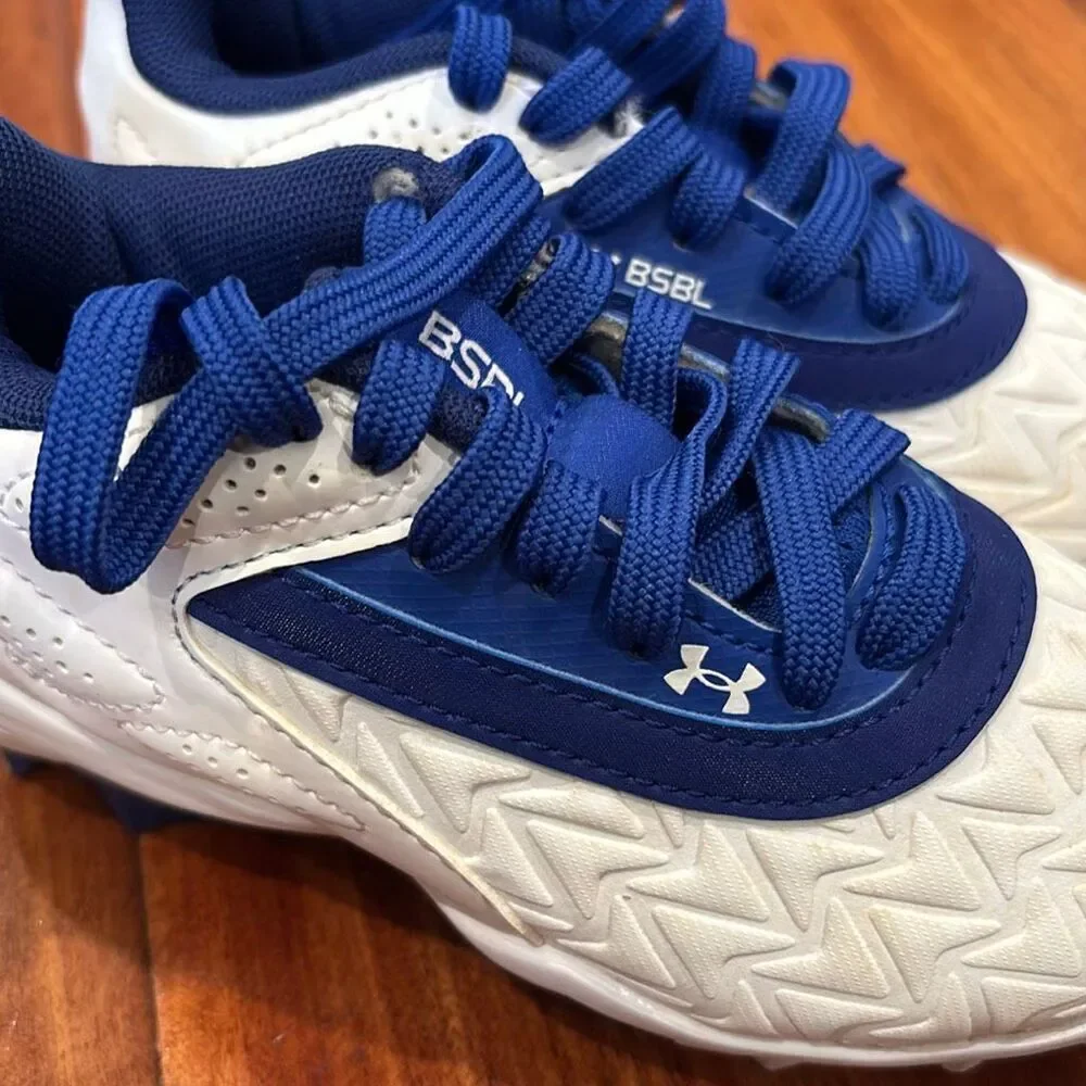 Under Armour BSBL Kids Baseball Cleats – Size 9K – White/Blue